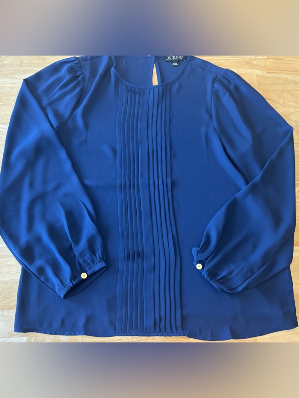 J. Crew Pleated Button back Blouse in Navy, sz Sm